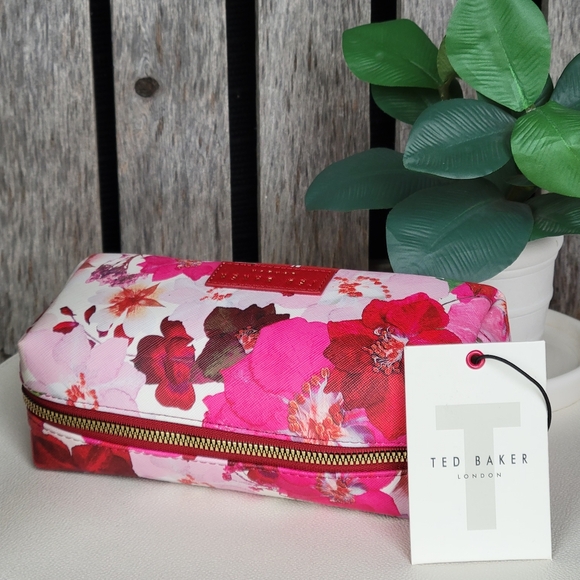 NEW Ted Baker Pink and Red Pressed Flowers Loaf Cosmetic Bag - Picture 10 of 11